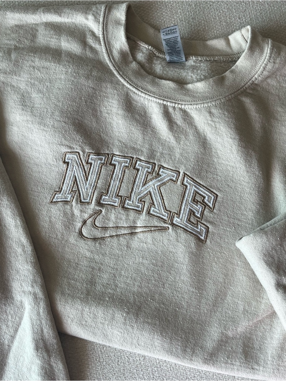 Women's Cream Embroidered Logo Crew Sweatshirt